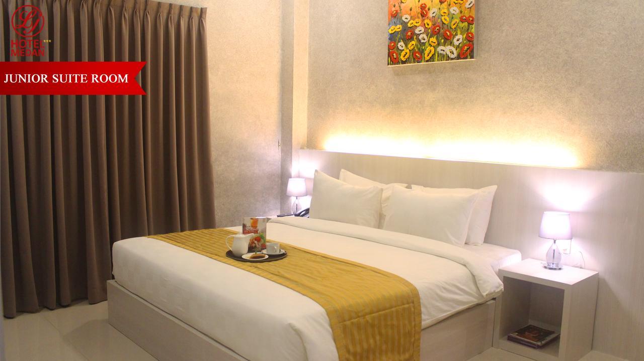 Lj Hotel Medan Exterior foto
