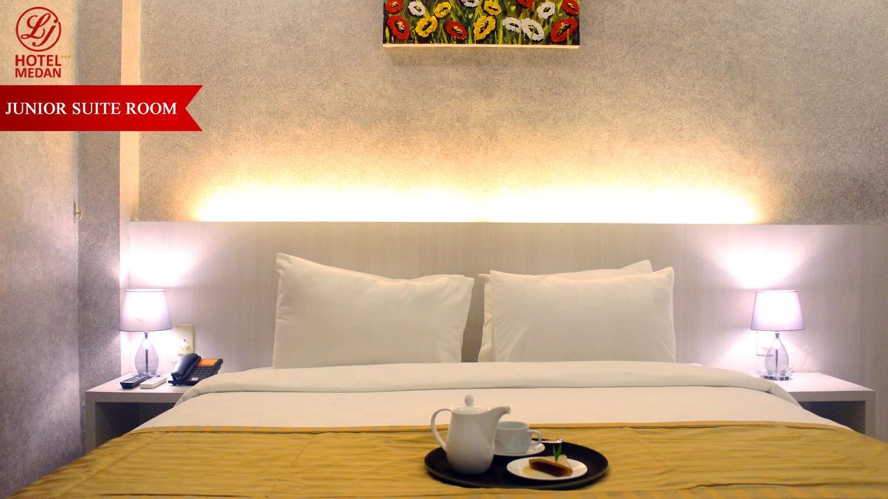 Lj Hotel Medan Exterior foto